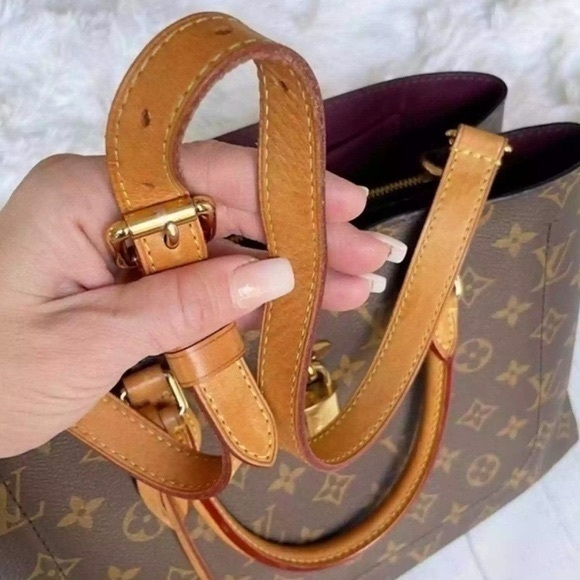 ✖️SOLD✖️ Louis Vuitton Tote Monogram Suede Shoulder Flower Bag - Picture 10 of 16